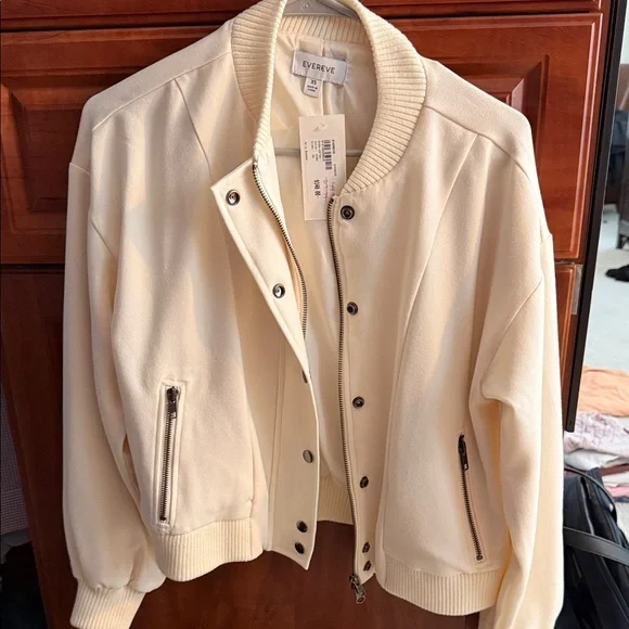 Evereve Ivory Snap-Front Jacket - Picture 1 of 3